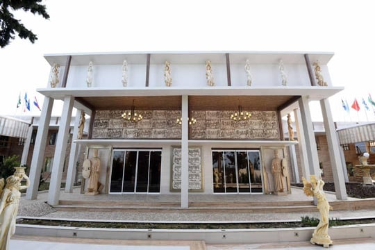 Amiran Palace Chaloos