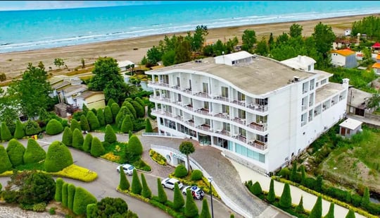 Setareh Darya Chamkhaleh